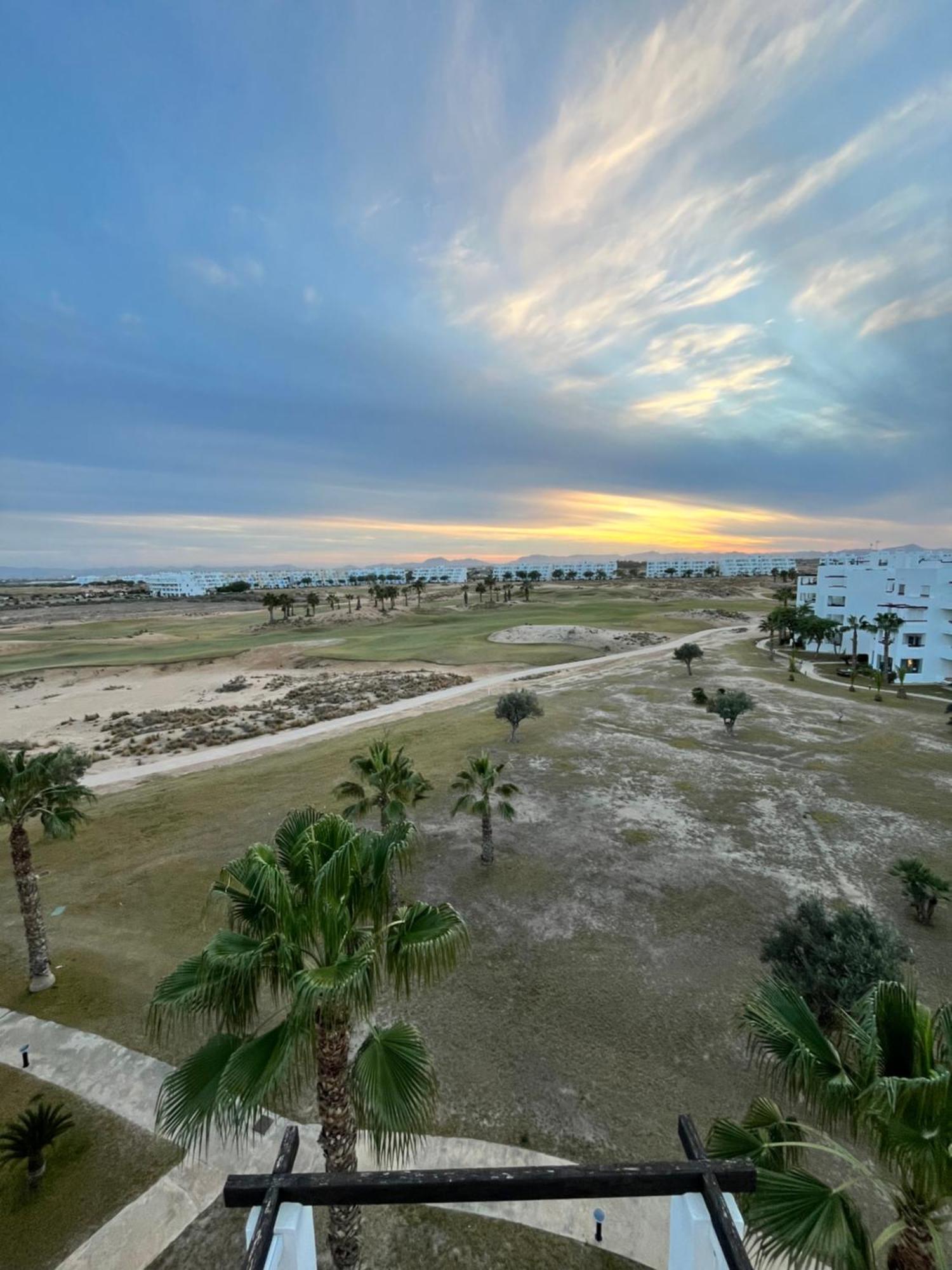 Las Terrazas De La Torre Golf Roldan Ngoại thất bức ảnh